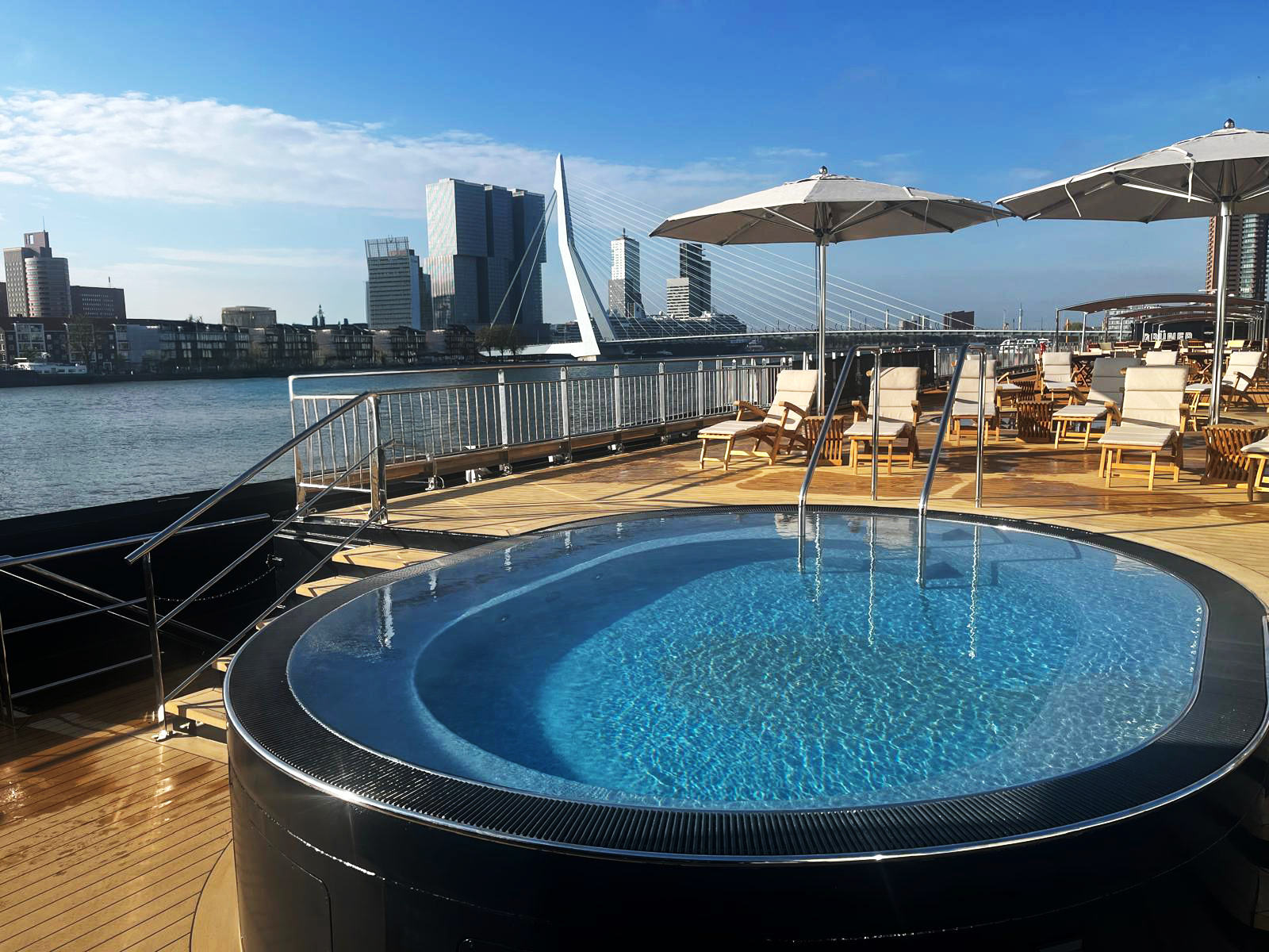 APT Solara - Swimming pool